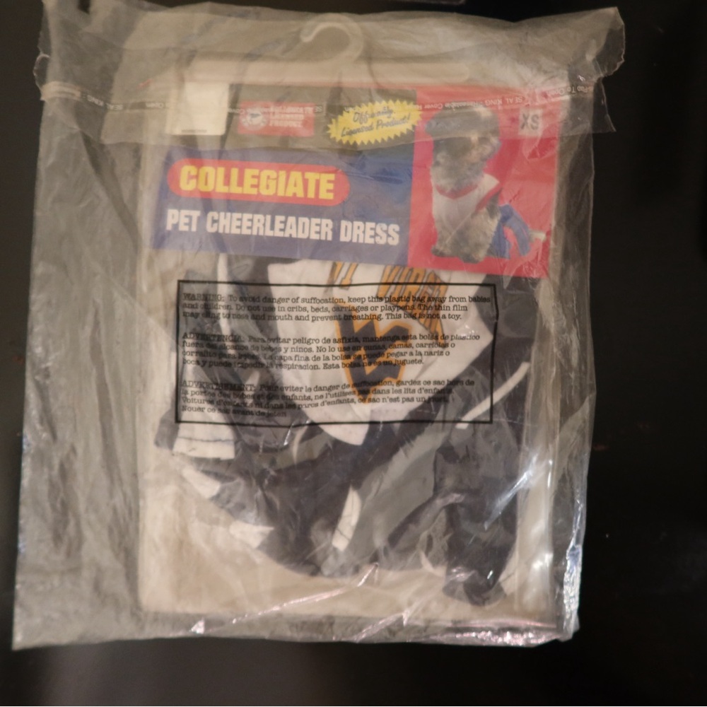 WVU XS pet cheer costume / game day outfit. Never used. West Virginia Mounties!